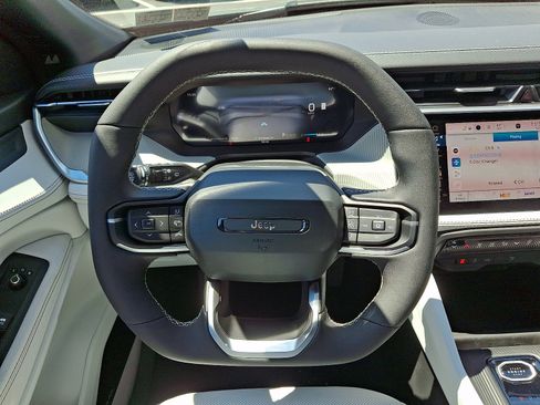 New 2026 Jeep Cherokee Limited AWD/4WD image 14