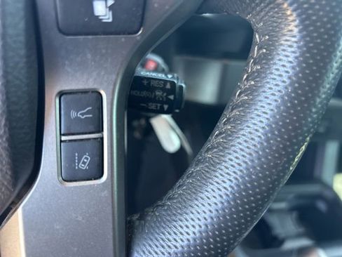 Used 2021 Toyota Tacoma SR5 RWD image 32