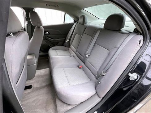 Used 2013 Chevrolet Malibu LS image 19