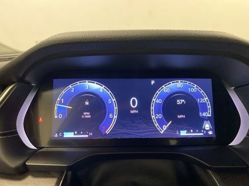 Used 2022 Jeep Grand Cherokee L Limited image 11