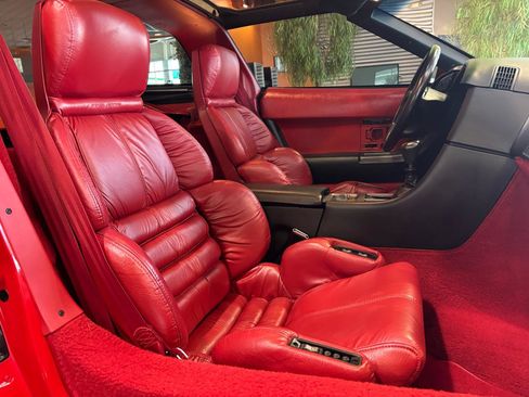 Used 1990 Chevrolet Corvette ZR-1 RWD image 20