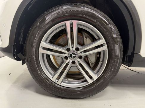 Certified 2022 Mercedes-Benz GLC 300 4MATIC image 33