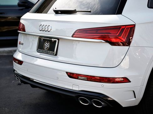 Used 2024 Audi SQ5 Premium Plus w/ Premium Plus Package image 7