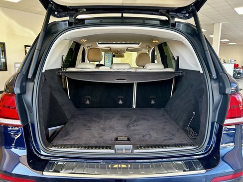 Used 2018 Mercedes-Benz GLE 350 4MATIC image 9