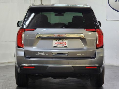 Used 2022 GMC Yukon SLT w/ SLT Premium Package image 5