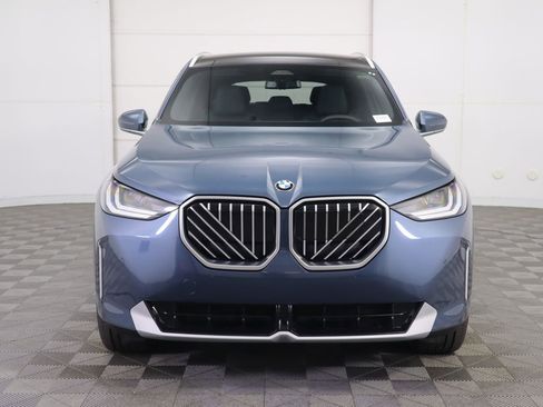 Certified 2025 BMW X3 xDrive30i w/ Convenience Package image 3