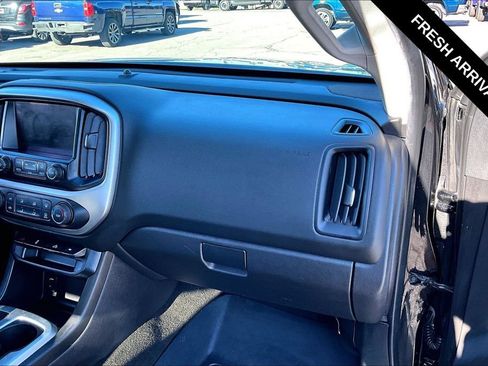 Used 2016 Chevrolet Colorado LT w/ LT Convenience Package AWD/4WD image 25