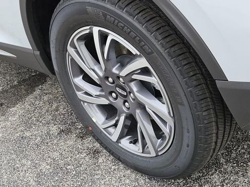 New 2026 Lincoln Corsair Premiere image 8