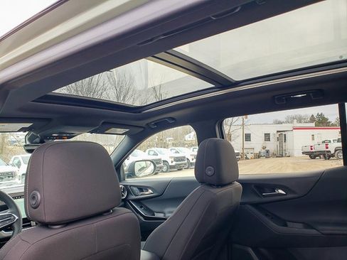 New 2026 Chevrolet Equinox LT w/ Safety and Technology Package image 22