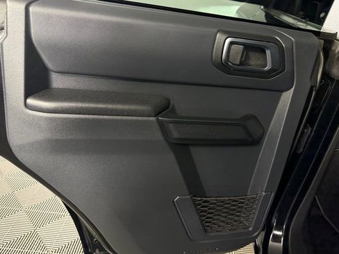 Used 2025 Ford Bronco Big Bend image 24