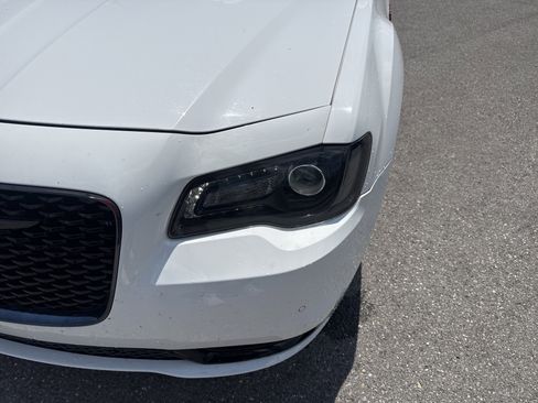 Used 2021 Chrysler 300 S RWD image 9