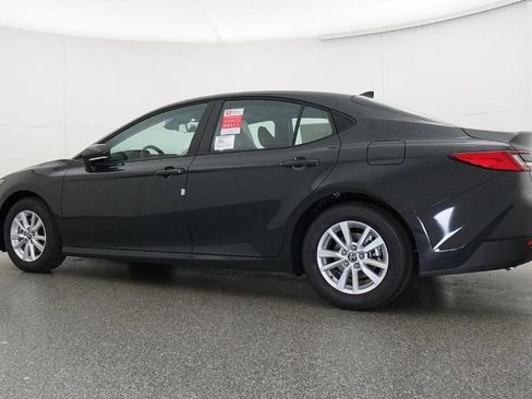 New 2026 Toyota Camry LE image 12