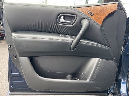 Used 2021 Nissan Armada SL w/ Captain's Chairs Package image 37