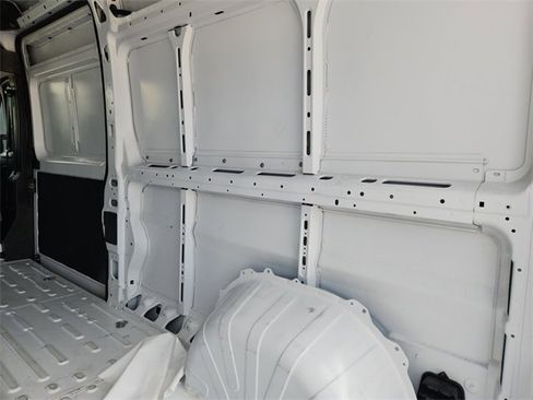 Used 2026 RAM ProMaster 2500 w/ Convenience Group FWD image 35