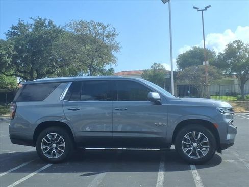 Used 2021 Chevrolet Tahoe LT w/ LT Signature Package RWD image 4