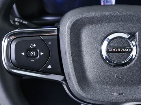 Certified 2024 Volvo C40 P8 Recharge Plus w/ Climate Package AWD/4WD image 9