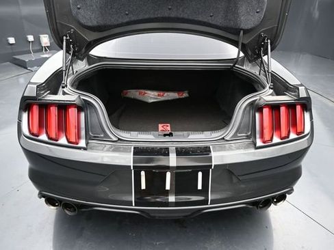 Used 2017 Ford Mustang Shelby GT350 w/ Electronics Package RWD image 9