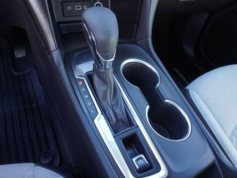 Certified 2024 Chevrolet Equinox LS w/ LS Convenience Package image 18