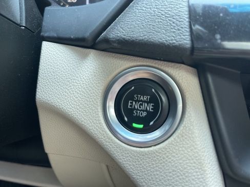 Used 2020 Cadillac CT4 Premium Luxury w/ Climate Package RWD image 11