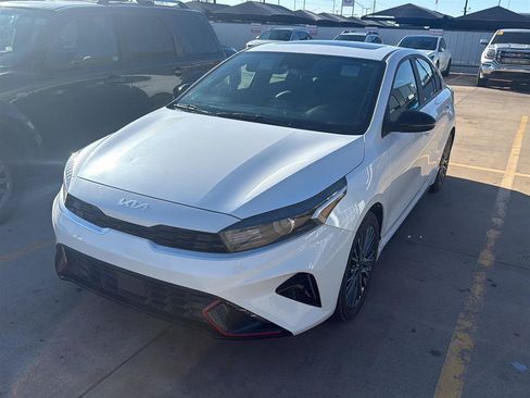 Used 2024 Kia Forte GT-Line w/ GT-Line Premium Package FWD image 2