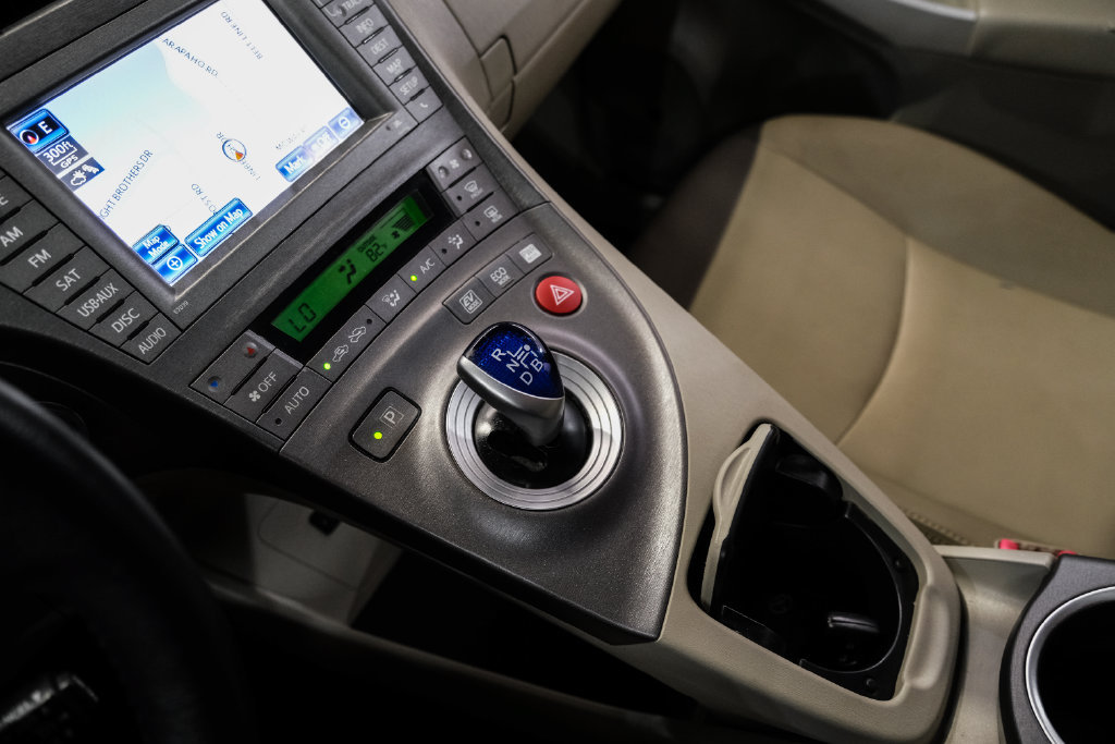 Used 2012 Toyota Prius Four w/ Deluxe Solar Roof Pkg FWD image 26