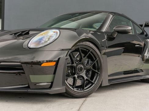 Used 2024 Porsche 911 GT3 RS RWD image 25