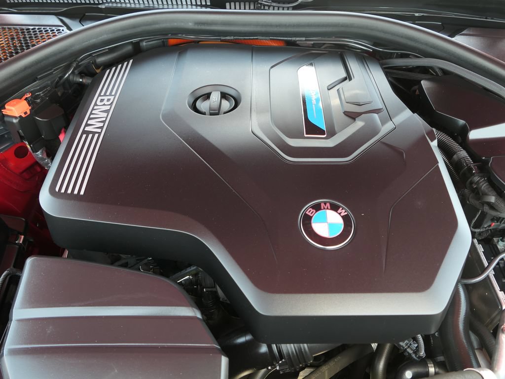Used 2021 BMW 330e w/ Premium Package RWD image 29