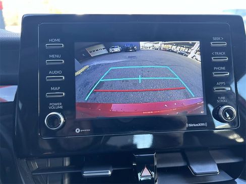 Used 2024 Toyota Camry SE image 30