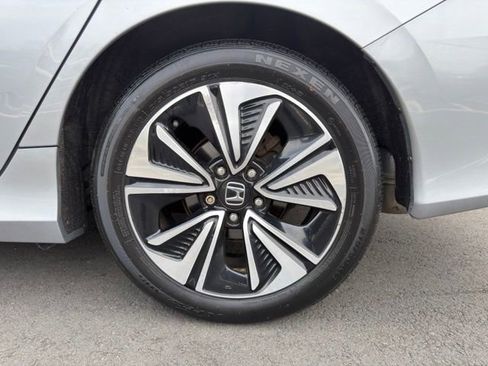 Used 2016 Honda Civic EX-L image 27