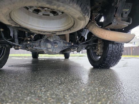 Used 2018 Nissan Titan SL w/ Midnight Edition image 71