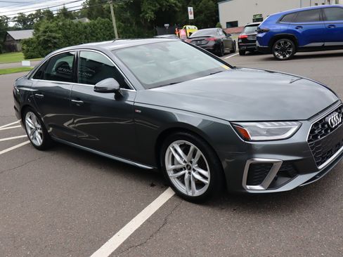 Used 2024 Audi A4 2.0T Premium w/ Convenience Package AWD/4WD image 4