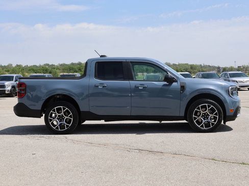 Used 2025 Ford Maverick Lariat w/ 4K Tow Package AWD/4WD image 7