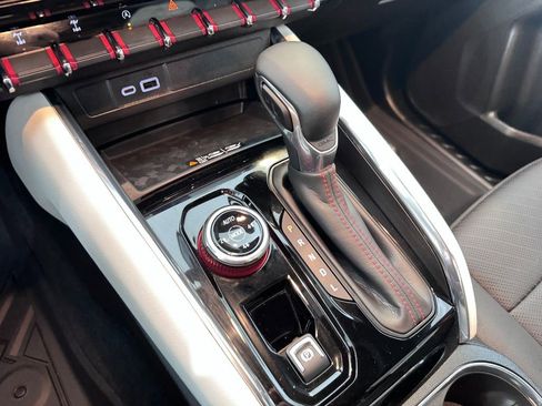 Certified 2026 GMC Canyon AT4X AWD/4WD image 18