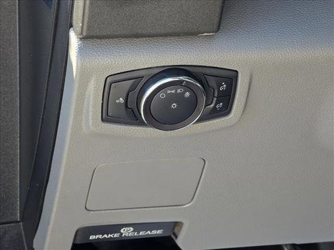 Used 2019 Ford F350 XL w/ XL Value Package image 8