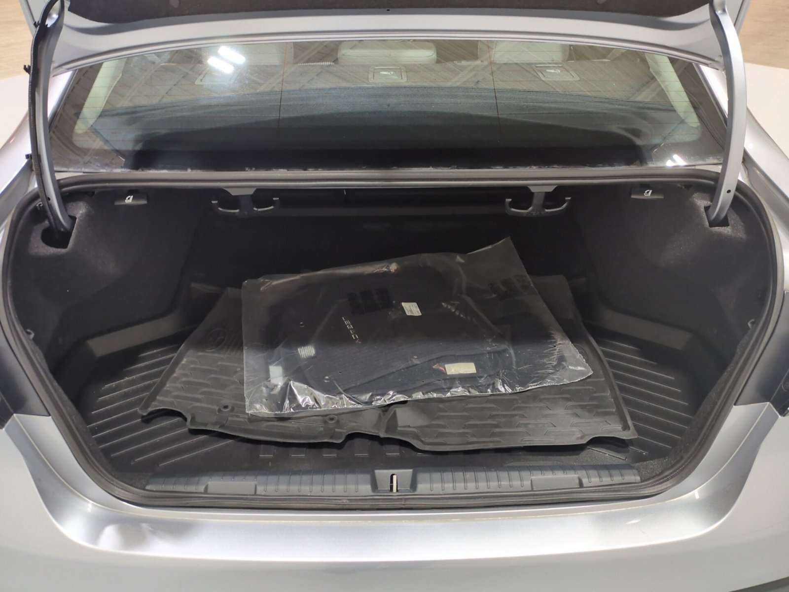 Certified 2024 Subaru Legacy Premium AWD/4WD image 12