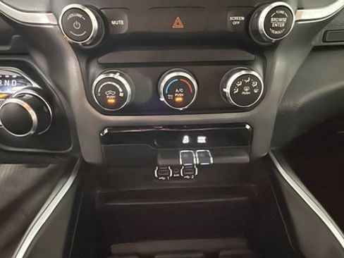 Used 2021 RAM 1500 Big Horn AWD/4WD image 22
