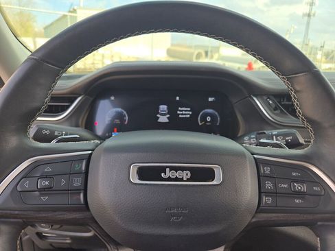 Used 2021 Jeep Grand Cherokee L Limited w/ Trailer Tow Group (B) image 33