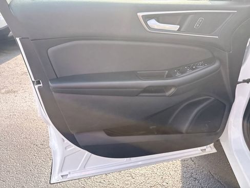 Used 2024 Ford Edge SEL image 12
