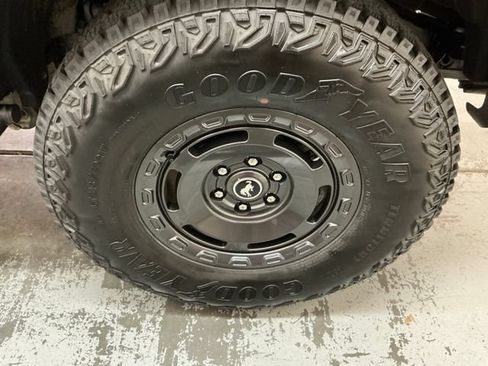 Used 2025 Ford Bronco Big Bend w/ Black Diamond Package AWD/4WD image 12