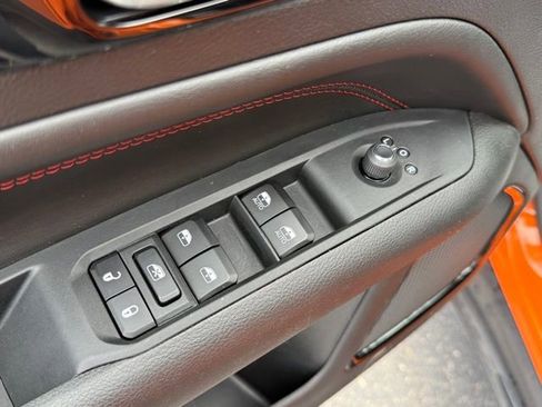 Used 2026 Jeep Compass Trailhawk AWD/4WD image 25