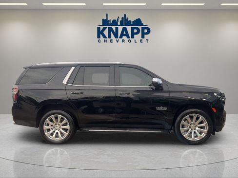 Used 2021 Chevrolet Tahoe Premier w/ Premium Package RWD image 4
