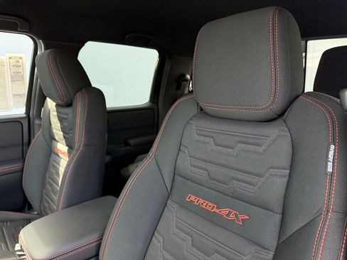New 2026 Nissan Frontier PRO-4X w/ Pro-4x Convenience Package image 16