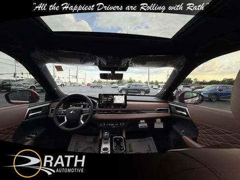 New 2025 Mitsubishi Outlander SEL image 18