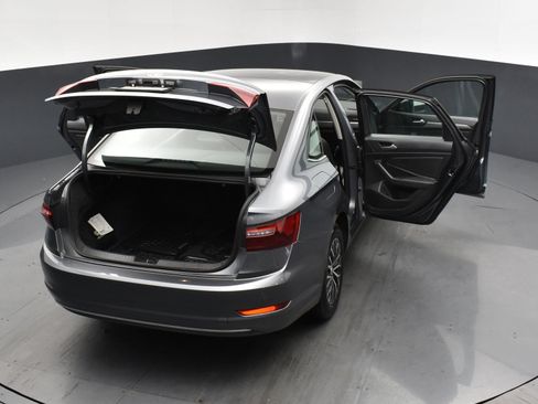 Used 2021 Volkswagen Jetta FWD image 24