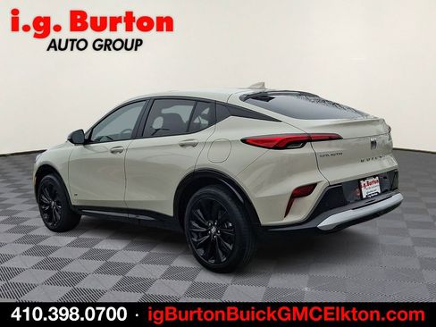 New 2026 Buick Envista Sport Touring w/ Studio Series image 3