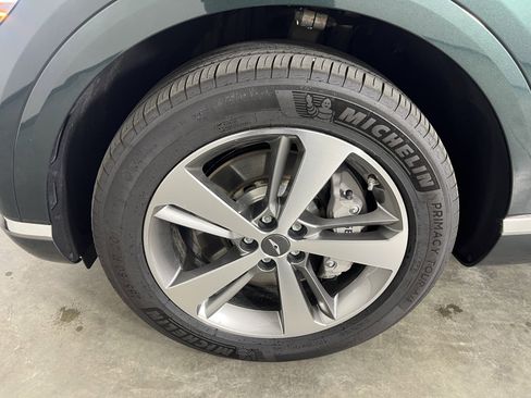Used 2024 Genesis GV80 3.5T AWD/4WD image 25