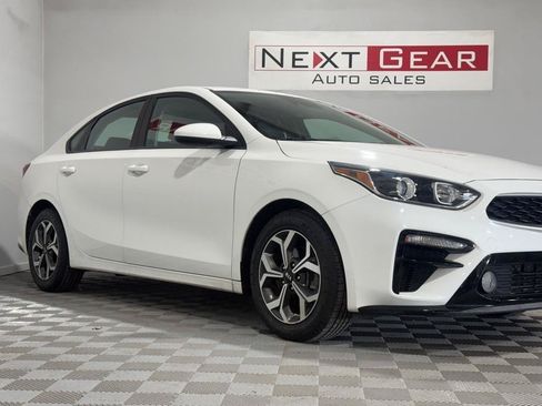 Used 2020 Kia Forte LXS FWD image 2