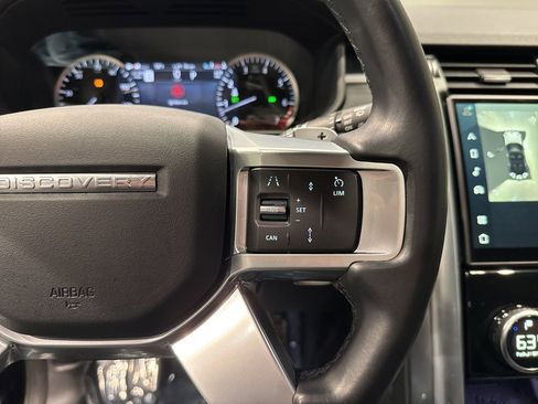 Used 2023 Land Rover Discovery S R-Dynamic image 29