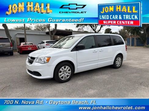Used 2017 Dodge Grand Caravan SE w/ Power Window Group image 2