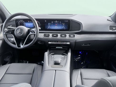 Used 2025 Mercedes-Benz GLE 450e 4MATIC w/ AMG Line Exterior image 38